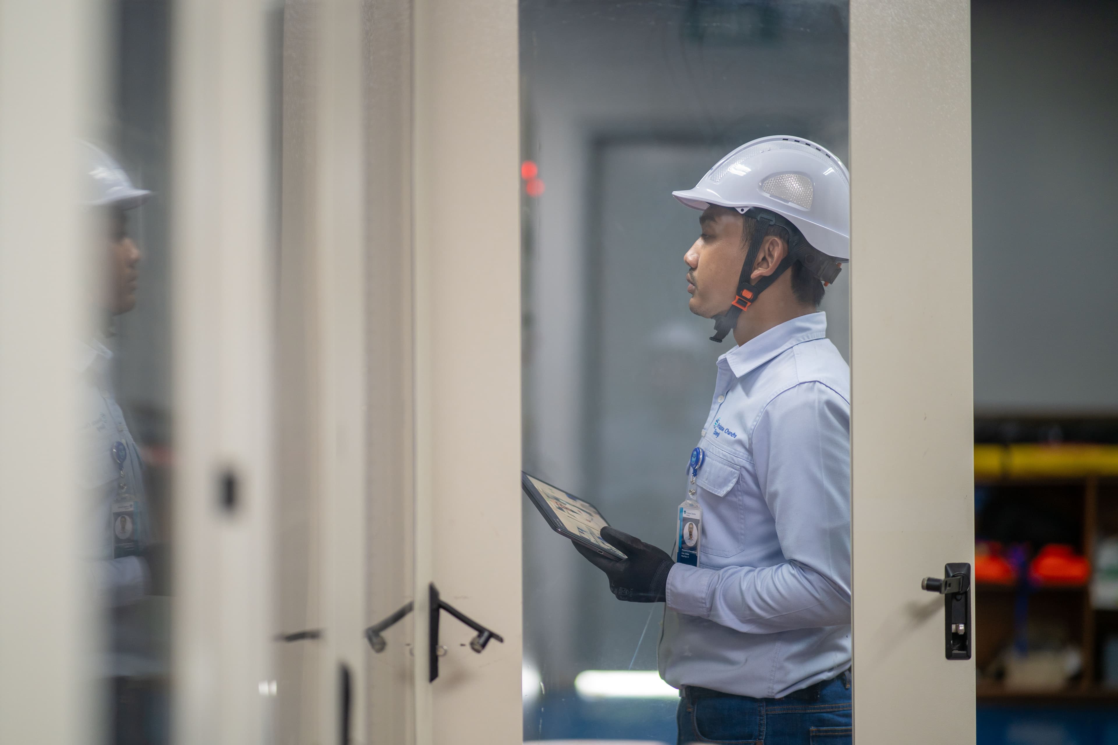 Feature Card Image 1 Feature Card Image 1